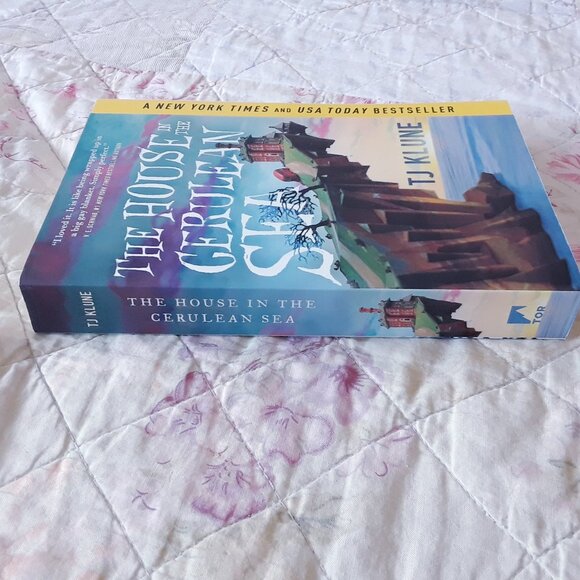 The House in the Cerulean Sea - Picture 3 of 4